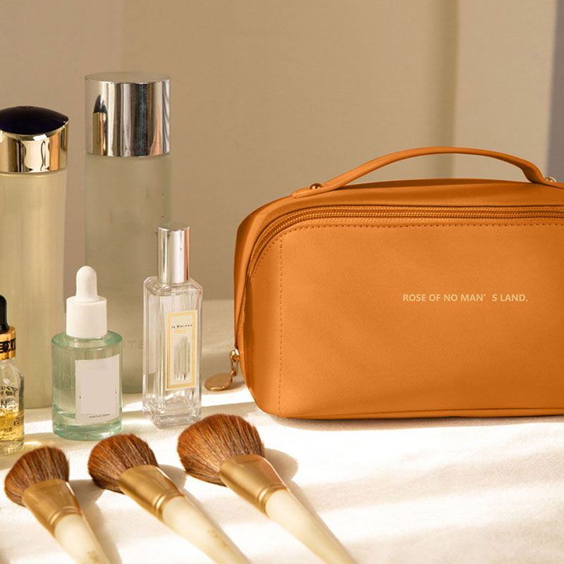 منظم مكياج فاخر للنساء، حقيبة  - مراجعة Luxury Skincare Women وسعره